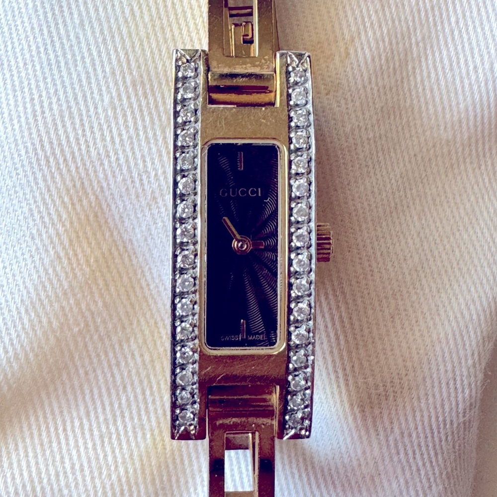 Authentic Gucci Diamond 0.26ct Pure Vvsi Diamonds Ladies Watch 3900L